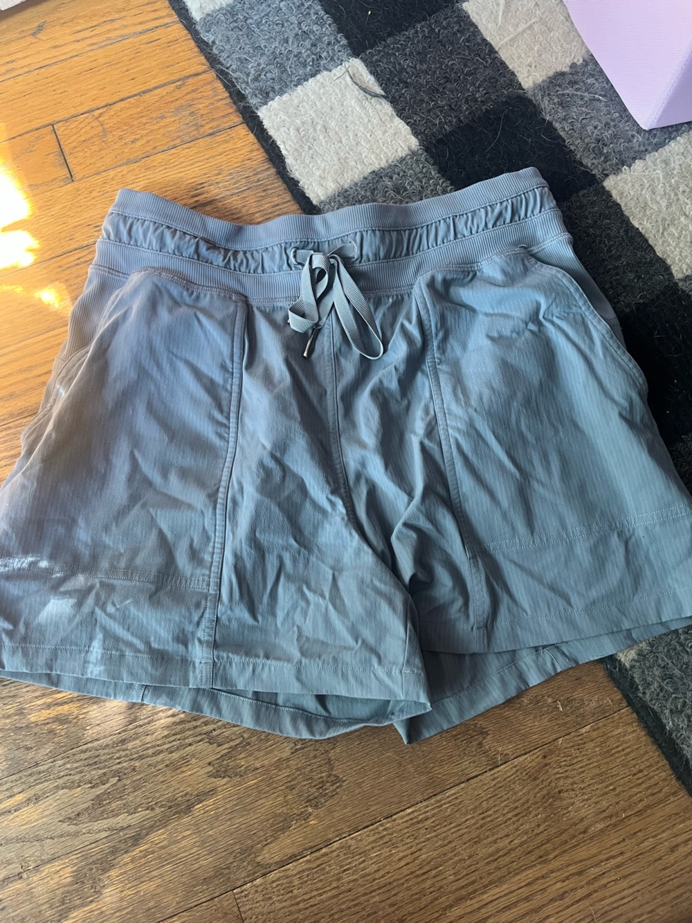 Lululemon Dance Studio Shorts - Slate Grey - Size 6